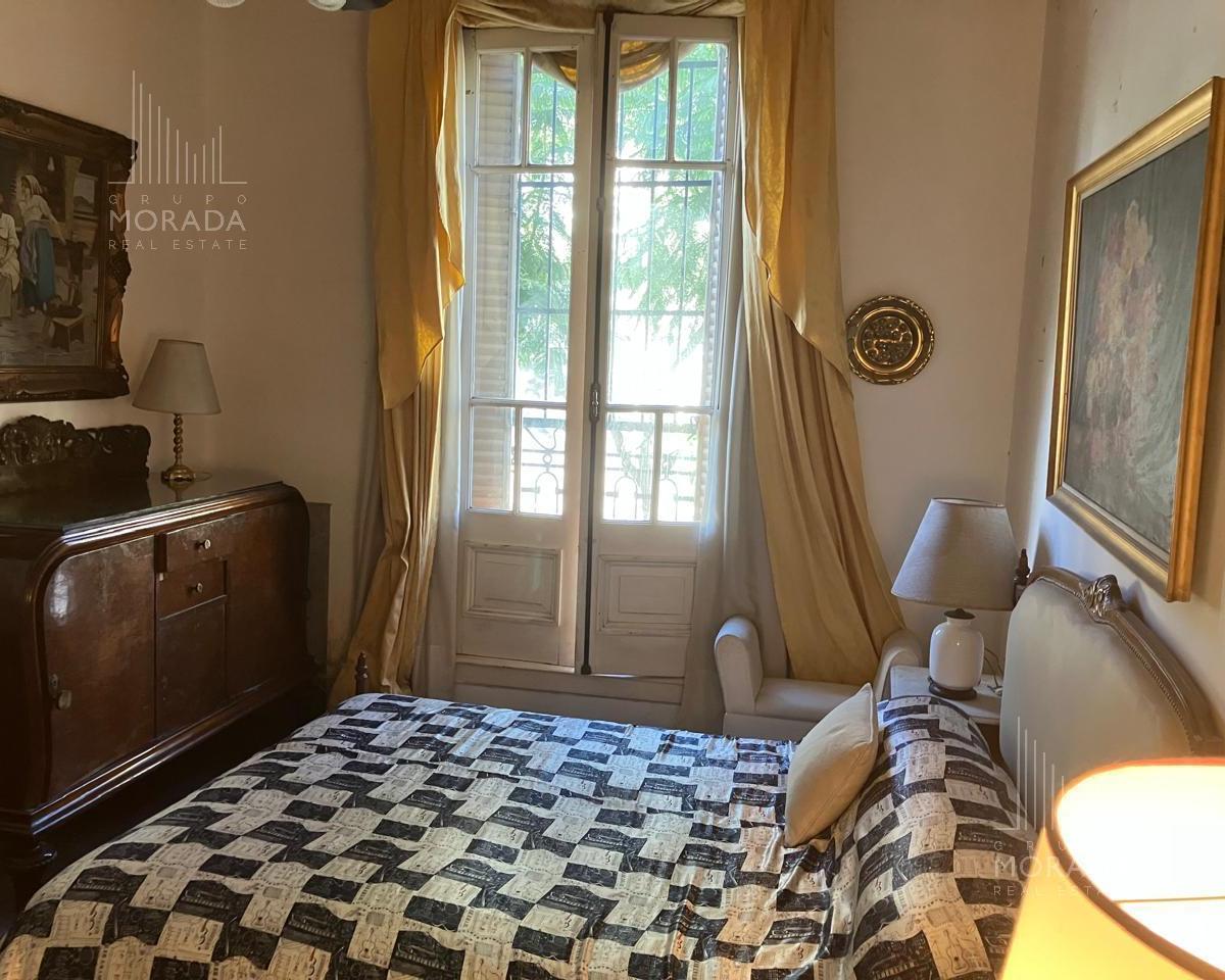 Venta Casa 5 Ambientes Pompeya 2