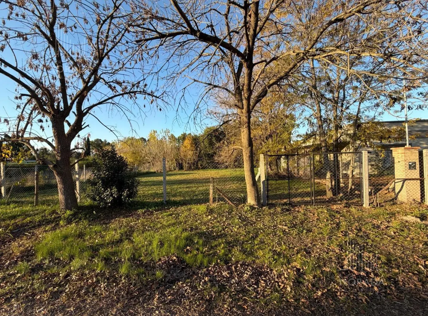 Venta terreno en barrio Parque Sakura, Exaltación de la Cruz, Pilar 3