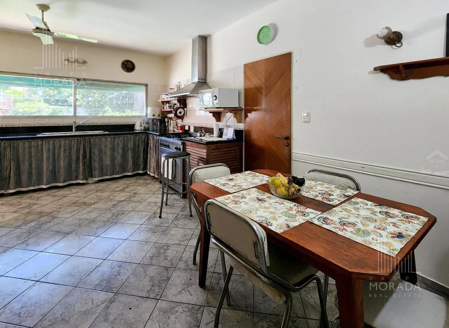 VENTA Casa 7 Ambientes sobre EXCELENTE LOTE en Barrio Parque Johnston HURLINGHAM 5