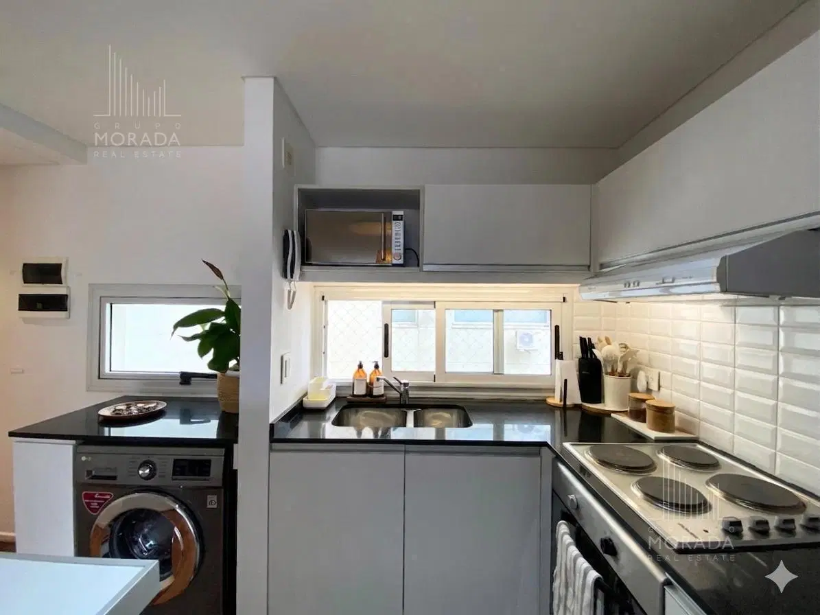 Departamento en Venta 3 amb con cochera seguridad pileta a metros de Av Cabildo Nuñez 4