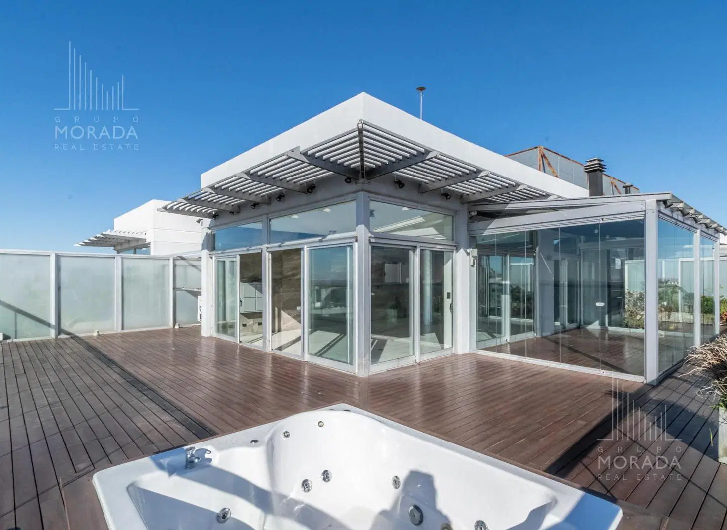 Departamento en Venta de 4 Ambientes Edificio La Palmera Olivos 3