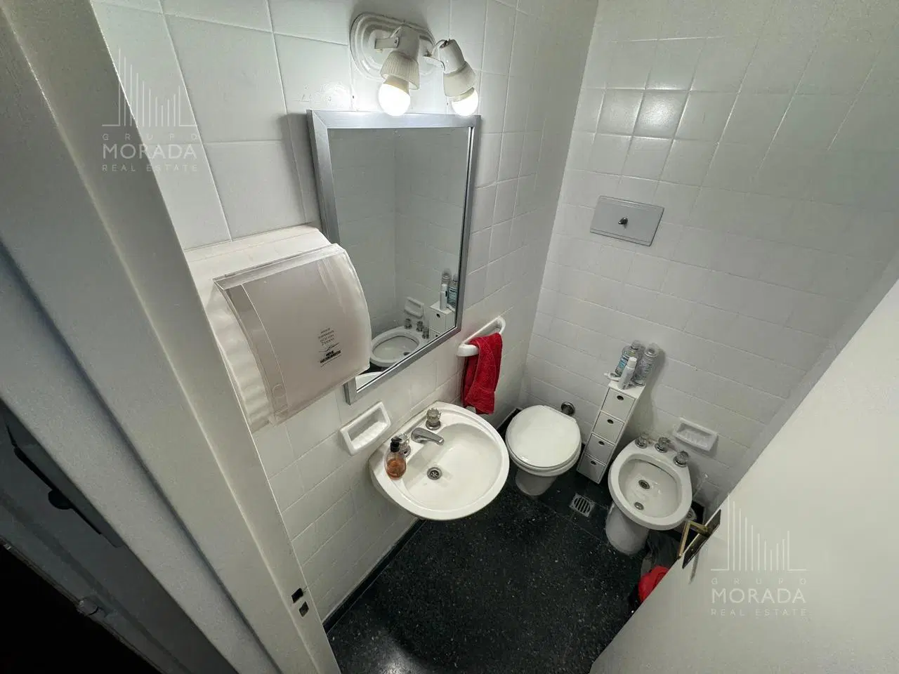 Oficina Comercial en Alquiler  | Av. Córdoba | Piso 8 al Frente | Cochera | Lista para Usar 5
