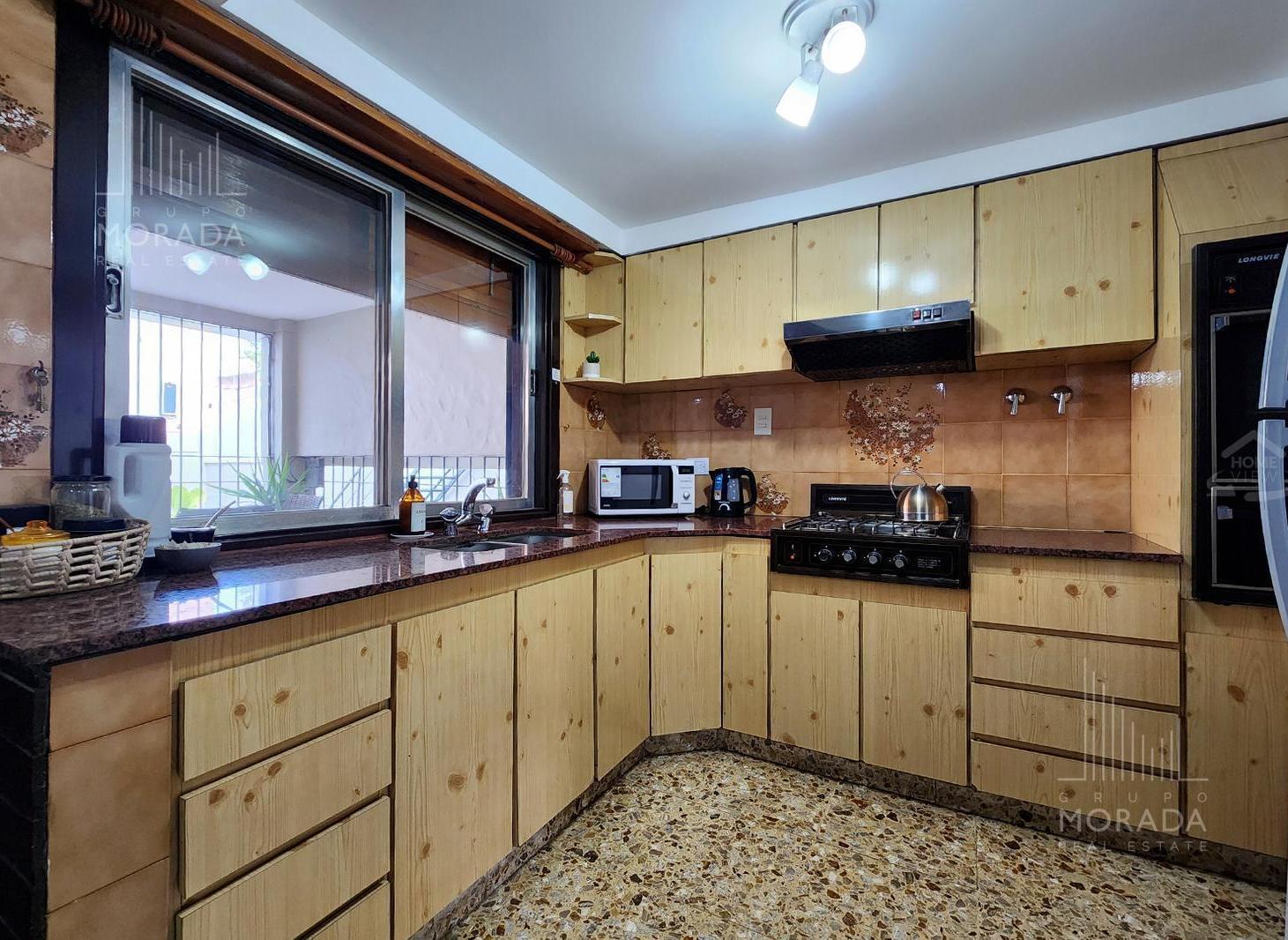 Foto de VENTA Casa 3 Ambientes más 3 Departamentos IDEAL INVERSION o PROPIEDAD, imagen 1
