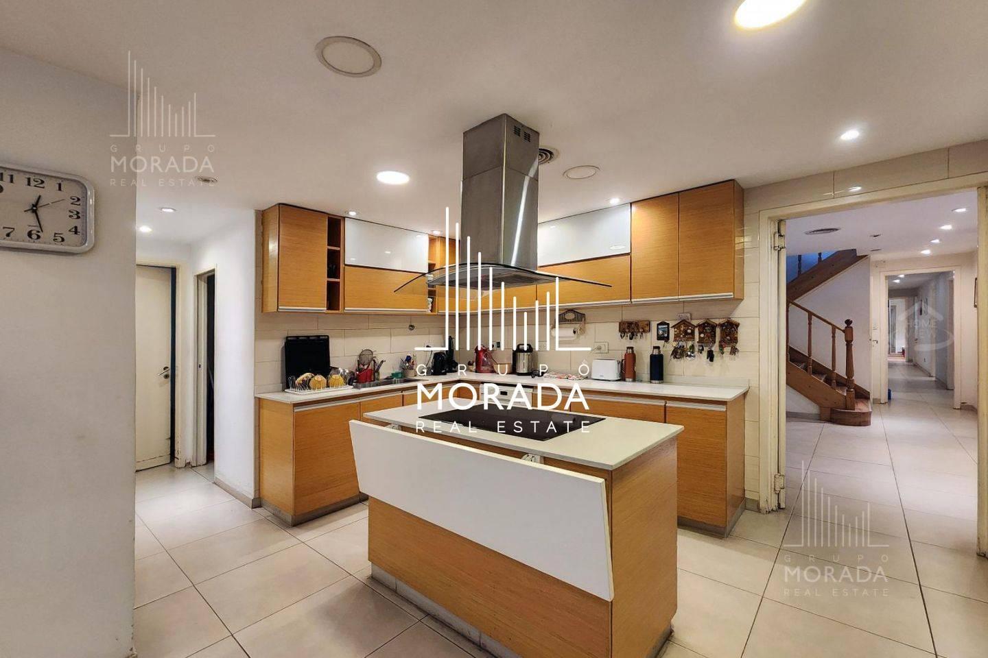 Foto de Casa en venta 8 ambientes en la horqueta San Isidro apto credito, imagen 1