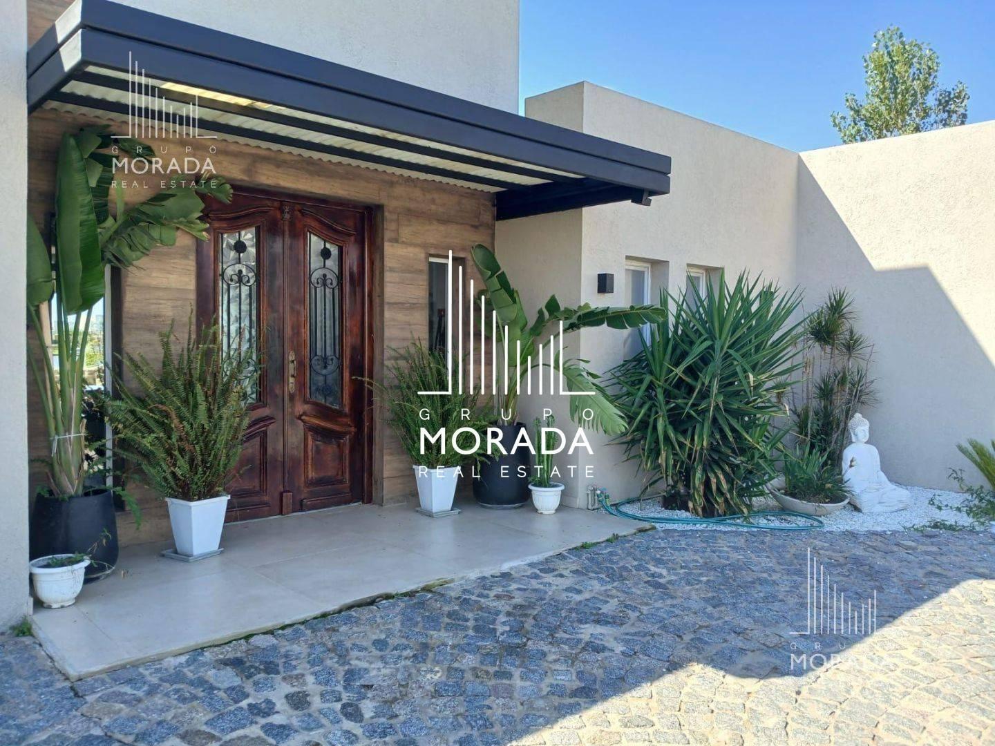 Foto de Casa en venta 5 ambientes a la laguna Barrio Cerrado San Sebastian, imagen 3