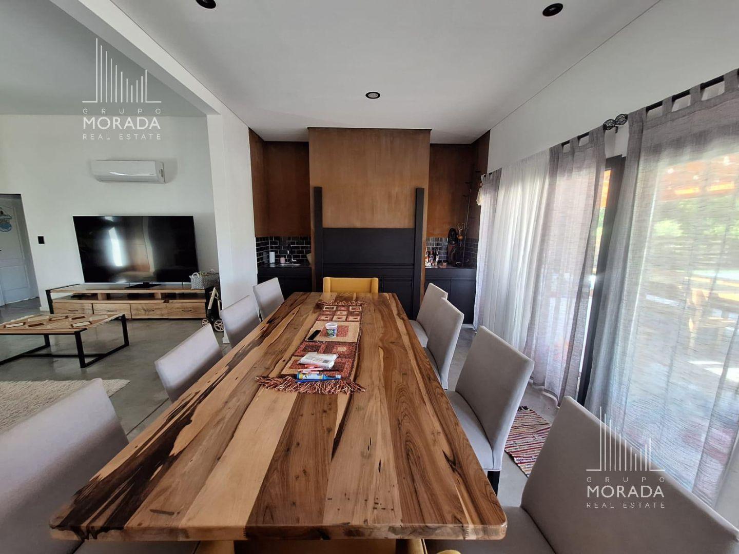 Foto de Casa en venta en Manzanares de 6 ambientes con pileta, imagen 1