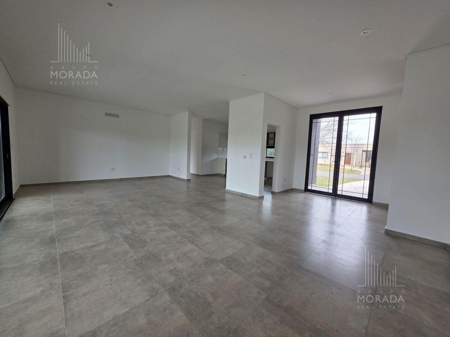 Foto de Casa 5 ambientes al agua en venta en Canton Norte OPORTUNIDAD, imagen 1