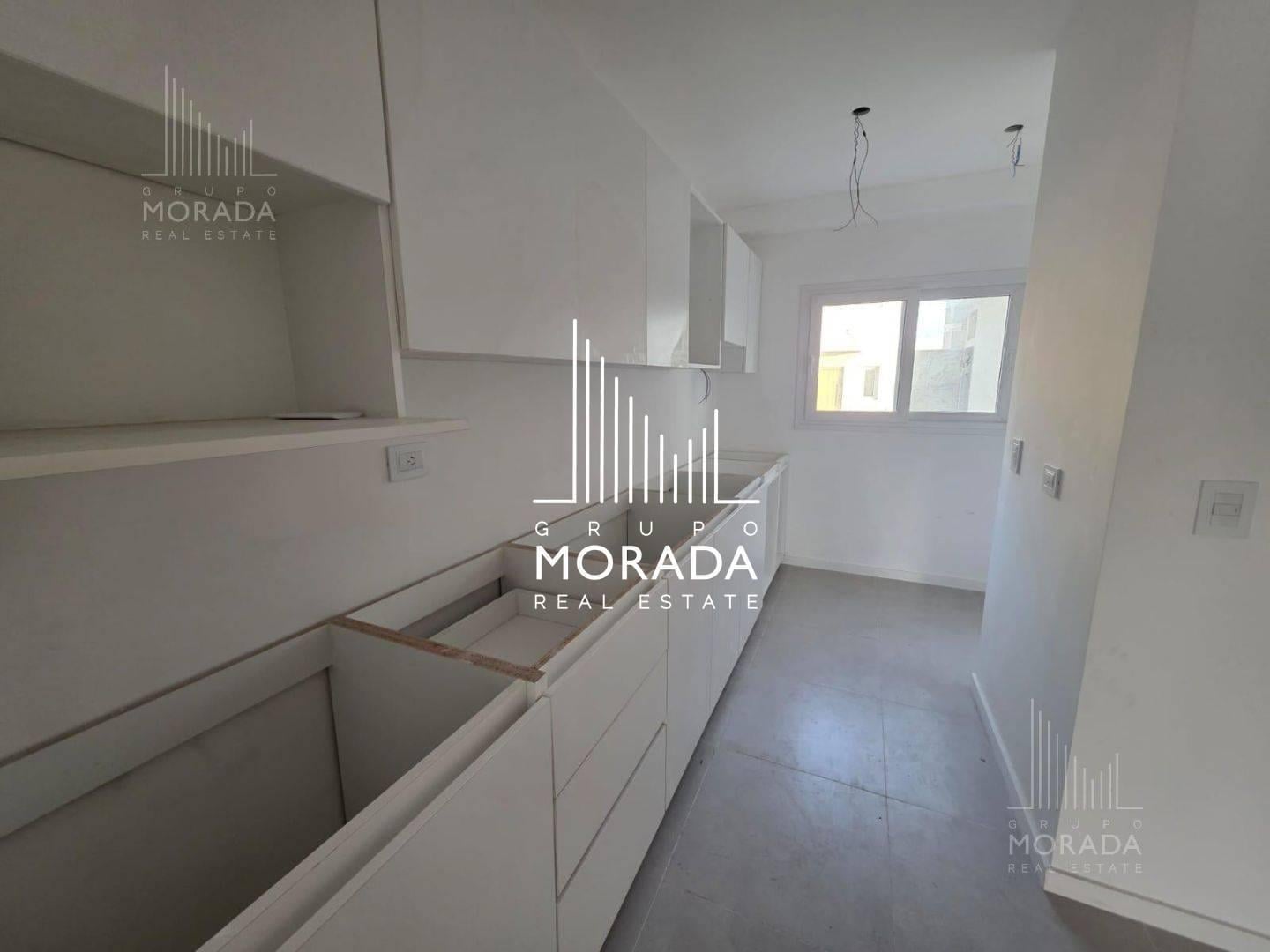 Foto de Departamento en alquiler tres ambientes con jardín en Pilar, imagen 3