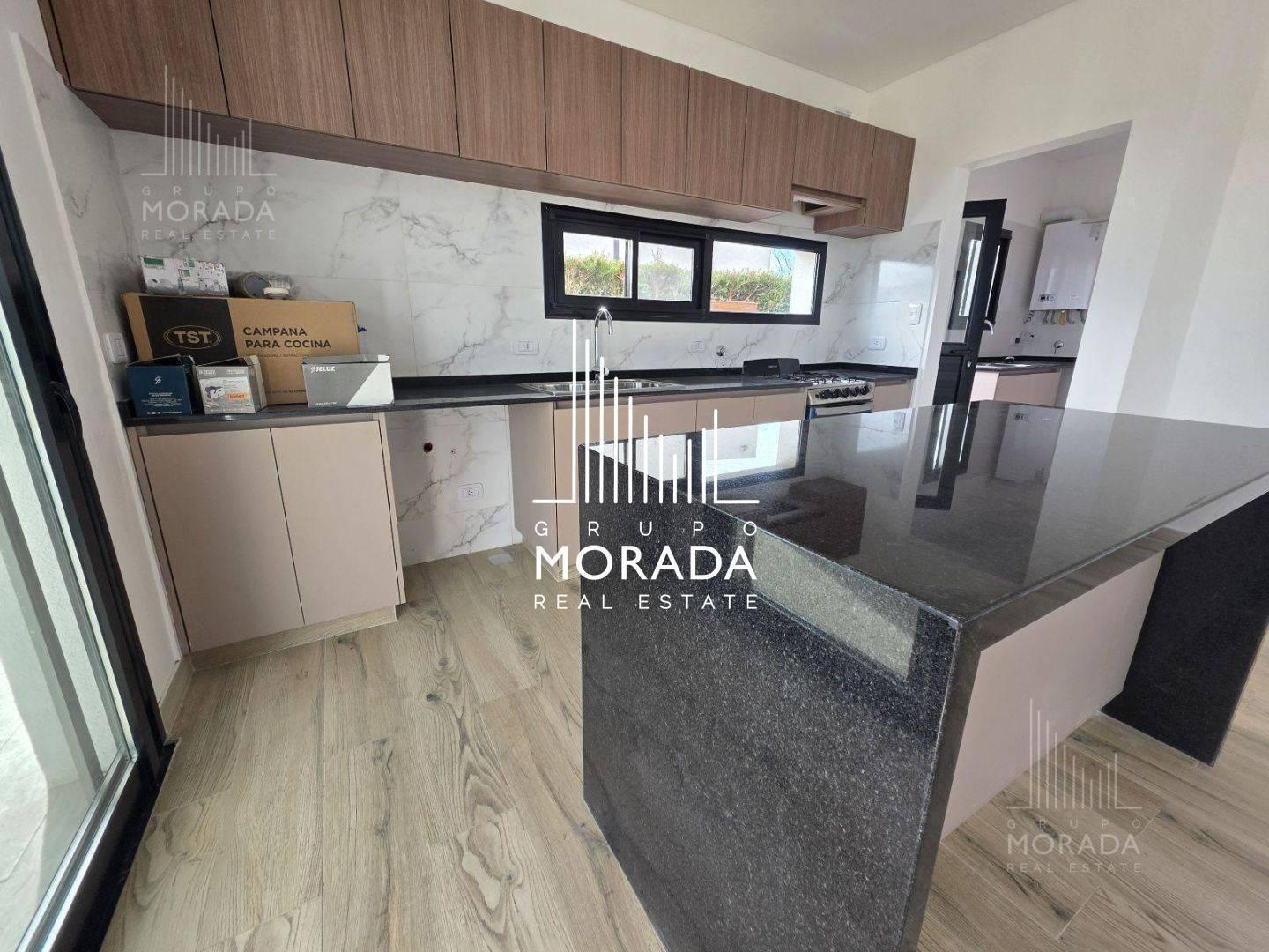 Foto de Casa de 5 ambientes en venta en Canton Puerto, imagen 1