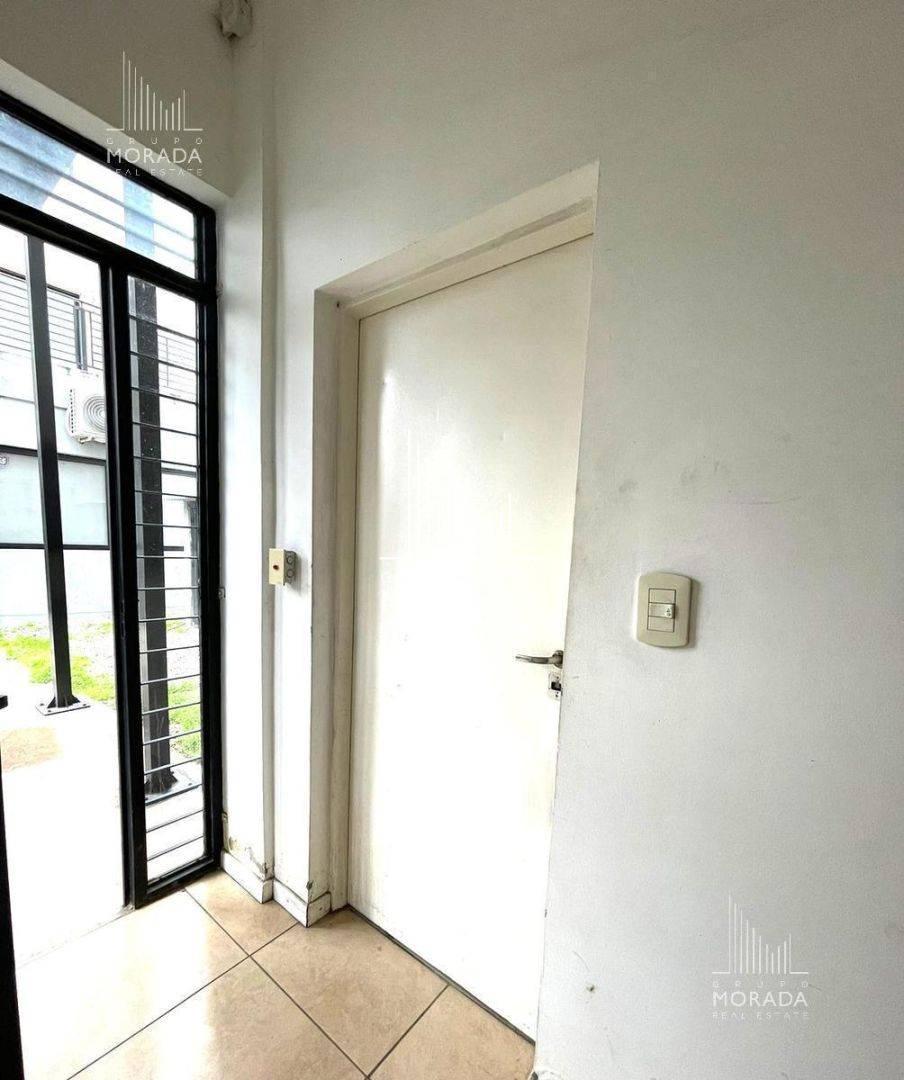 Foto de VENTA DE DEPARTAMENTO MONOAMBIENTE EN INGENIERO MASCWITZ ESCOBAR, imagen 2