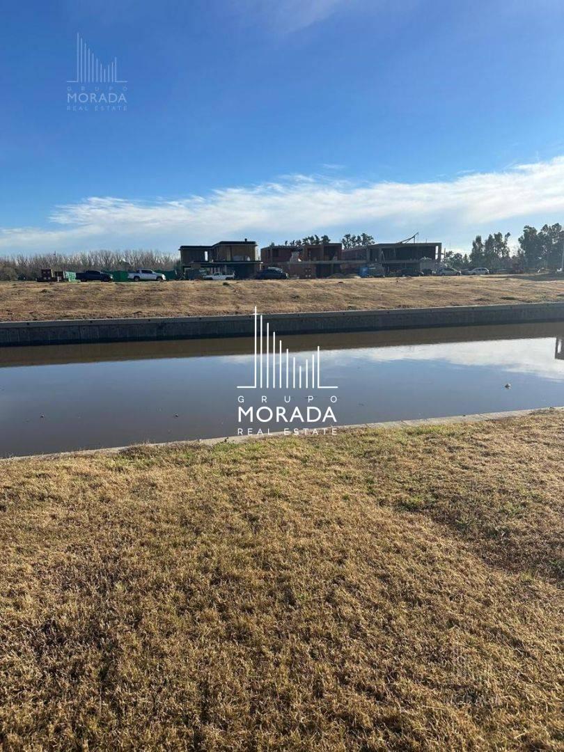 Foto de Exclusivo lote en Barrio Nautico Villanueva, imagen 1