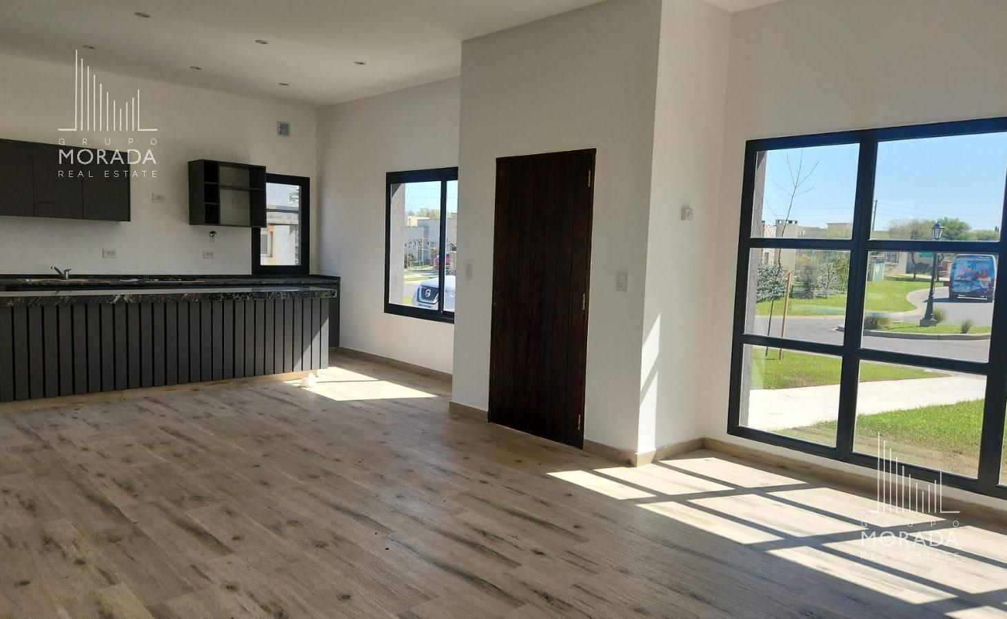 Foto de Venta casa 4 ambientes en San Ramiro Pilar, imagen 1