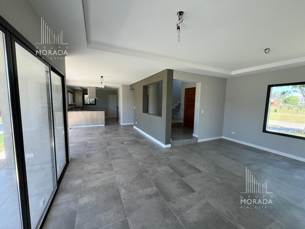 Foto de Venta casa 5 ambientes en Barrio Los Jazmines Pilar Apto Credito, imagen 2
