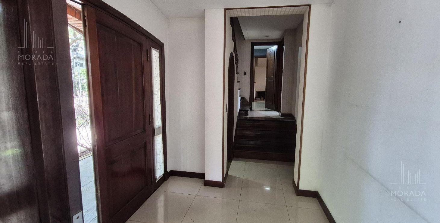 Foto de venta casa 5 ambientes en Villa Morra I, Pilar, imagen 4