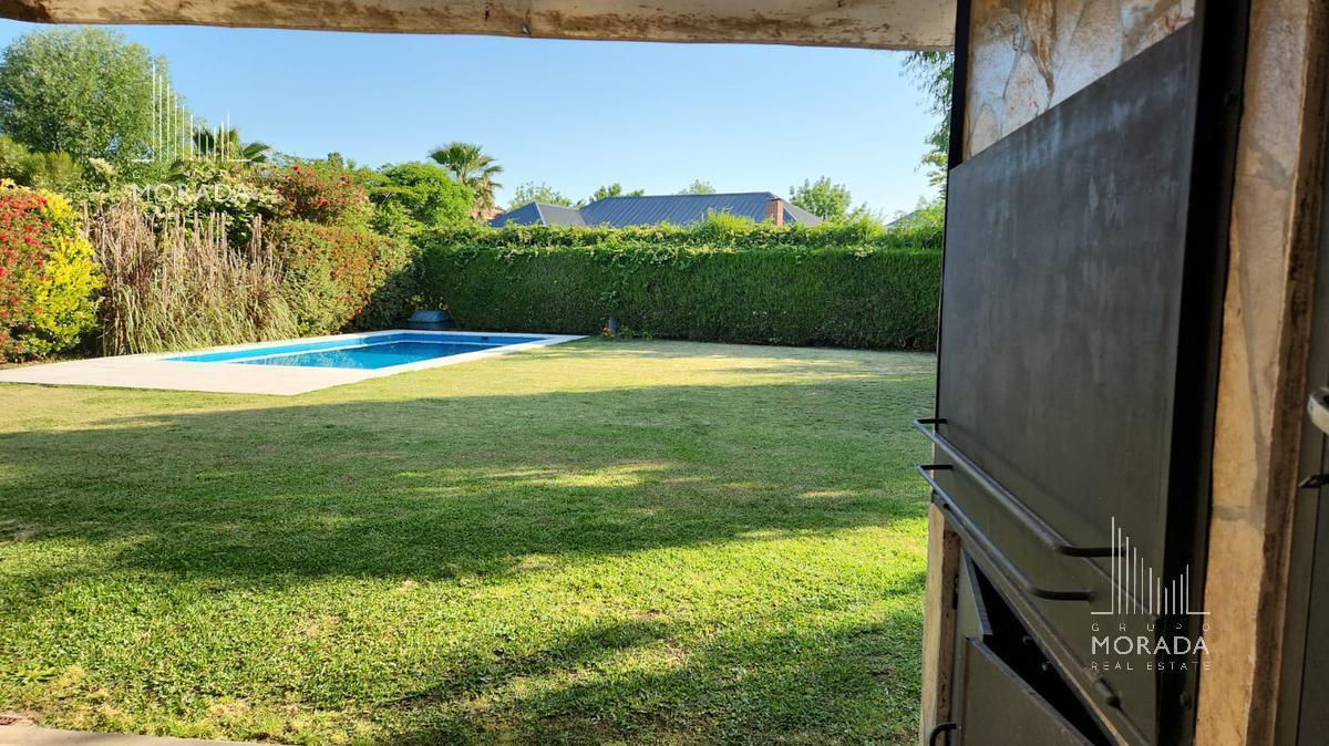 Foto de Alquiler o venta 5 amb.con pileta. Los Jazmines Pilar del Este Apto, imagen 3