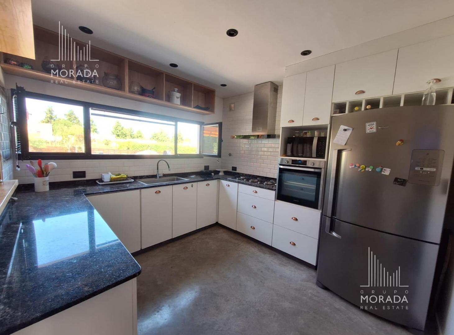 Foto de Casa en venta en Manzanares de 6 ambientes con pileta, imagen 4