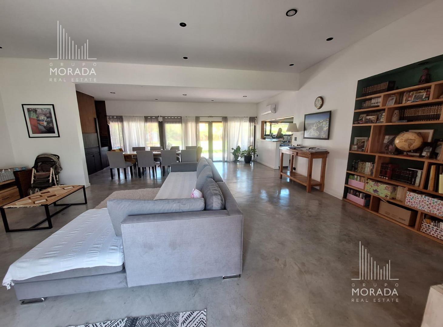 Foto de Casa en venta en Manzanares de 6 ambientes con pileta, imagen 3