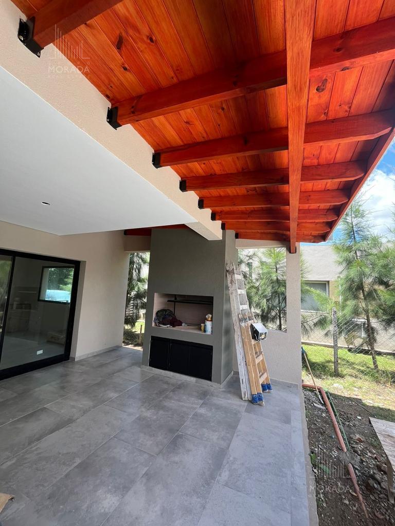 Foto de Venta casa 5 ambientes en barrio Santa Guadalupe Pilar, imagen 2