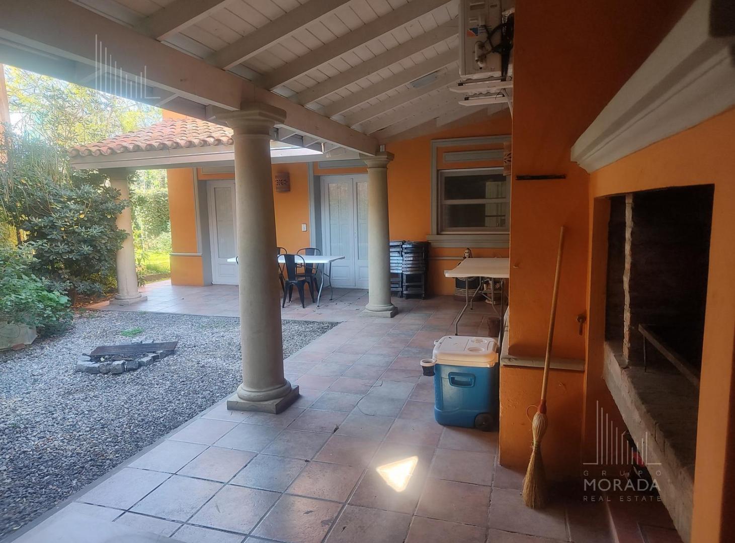 Foto de Venta Casa Quinta zona residencial Don Torcuato, 7 habitaciones, jardin, imagen 3