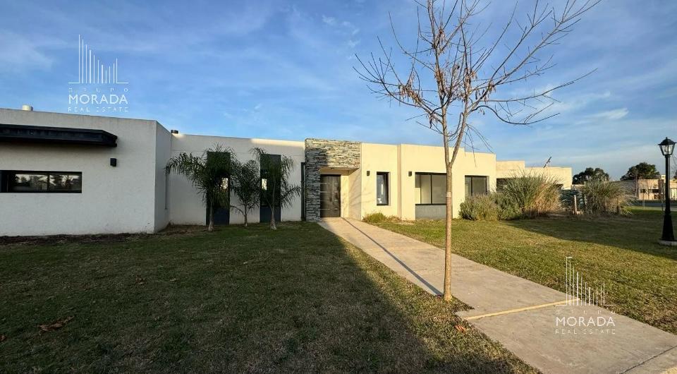 Foto de VENTA CASA 4 AMBIENTES BARRIO SANTO TOMÁS PILAR, imagen 3
