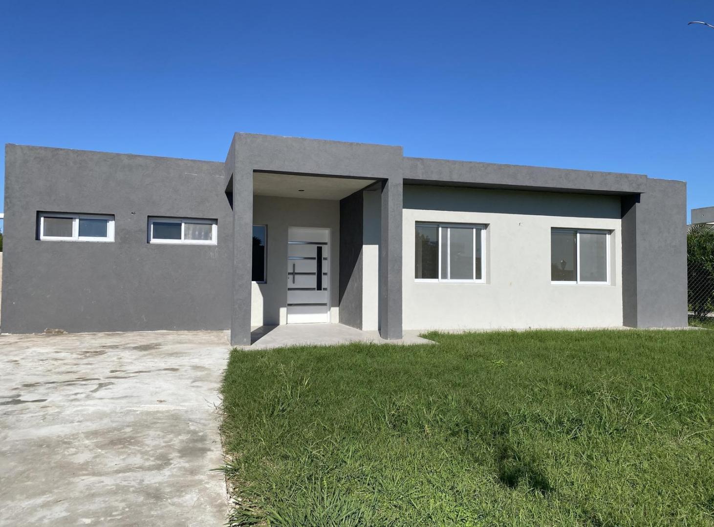 Foto de VENTA Casa 4 Ambientes en Barrio San Sebastian A ESTRENAR AREA 2, imagen 3
