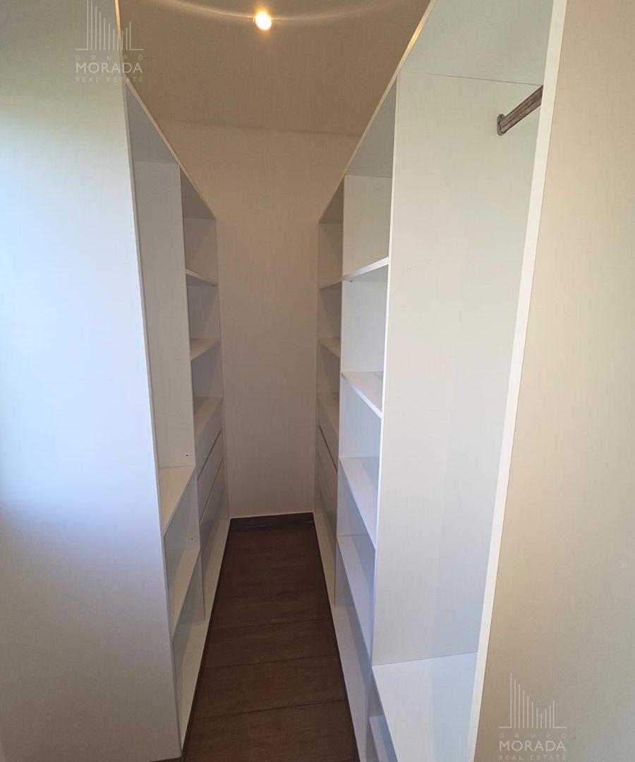 Foto de VENTA CASA PILAR CON PILETA, imagen 5