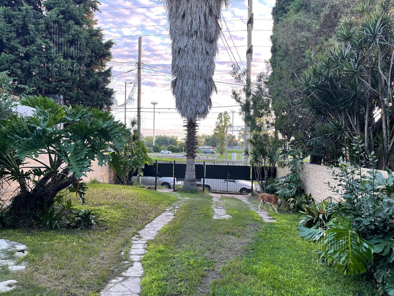 Foto de Casa en San Isidro 4 amb a refacc con lote de 333 m² sobre colectora, imagen 1