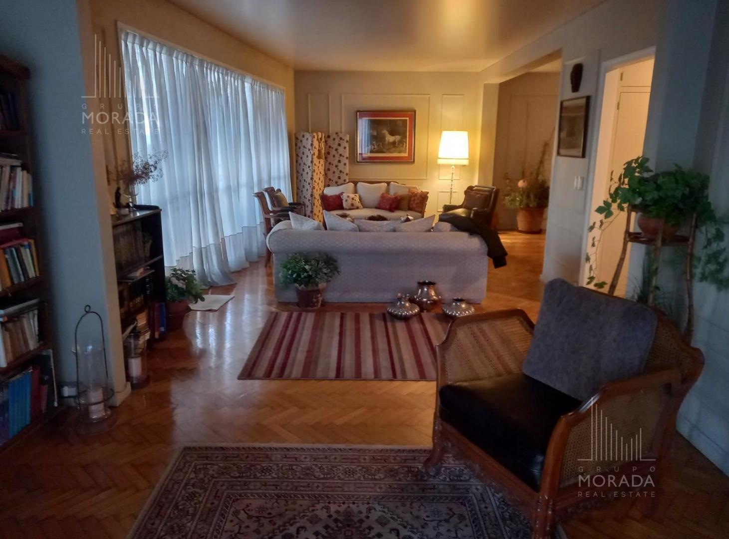 Foto de Venta Piso 5 Ambientes Recoleta CABA, imagen 1