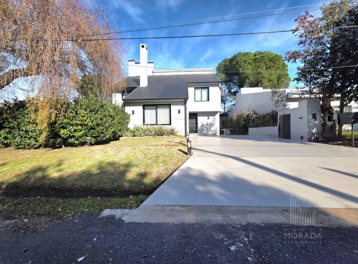 Foto de Casa en venta 6 ambientes con parque y pileta en Country Pilar. Apta, imagen 4