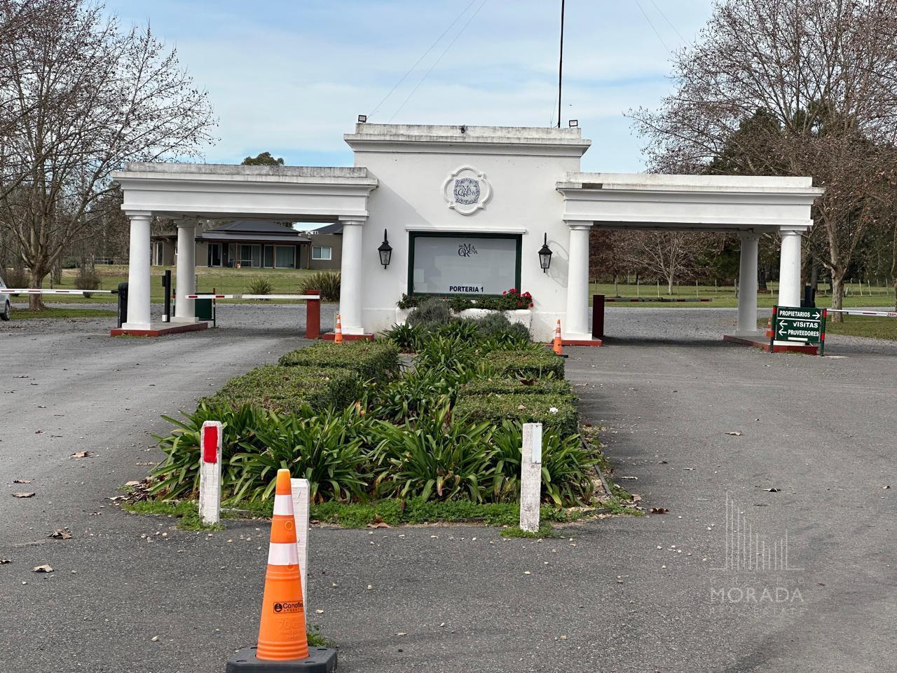 Foto de Venta Terreno Club de Campo La Macarena OPORTUNIDAD Luz de obra y Bomba, imagen 3