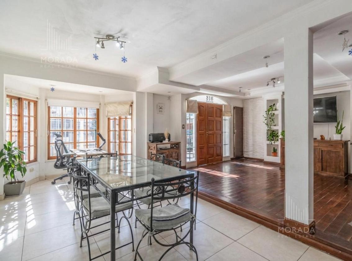 Foto de Venta casa en ituzaingó 5 ambientes, jardín y pileta apta credito, imagen 3