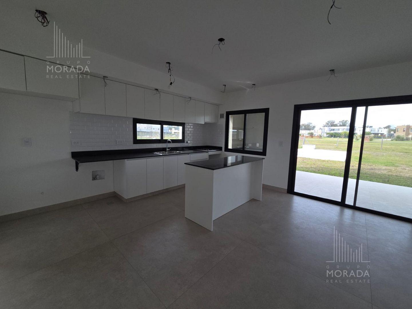 Foto de Casa en venta 5 ambientes Santa Elisa, imagen 2