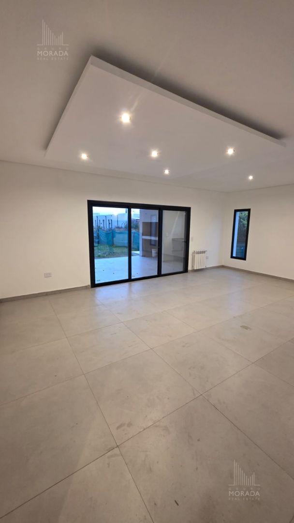 Foto de Casa en venta 4 ambientes Santa Elisa, imagen 3