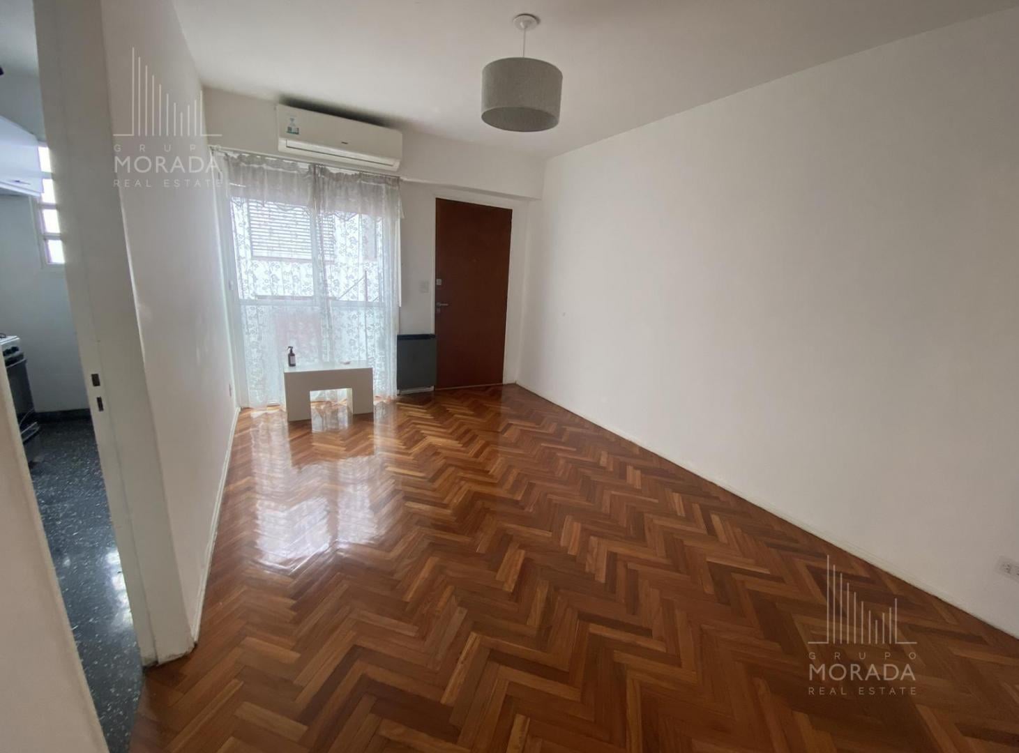 Foto de VENTA Departamento Semipiso 3 Ambientes con cochera y baulera en, imagen 1