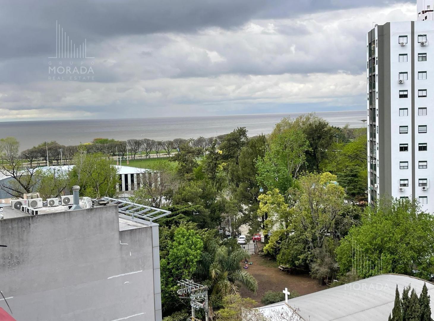 Foto de Departamento 4 ambientes en Av. Libertador con vista al rio, imagen 2