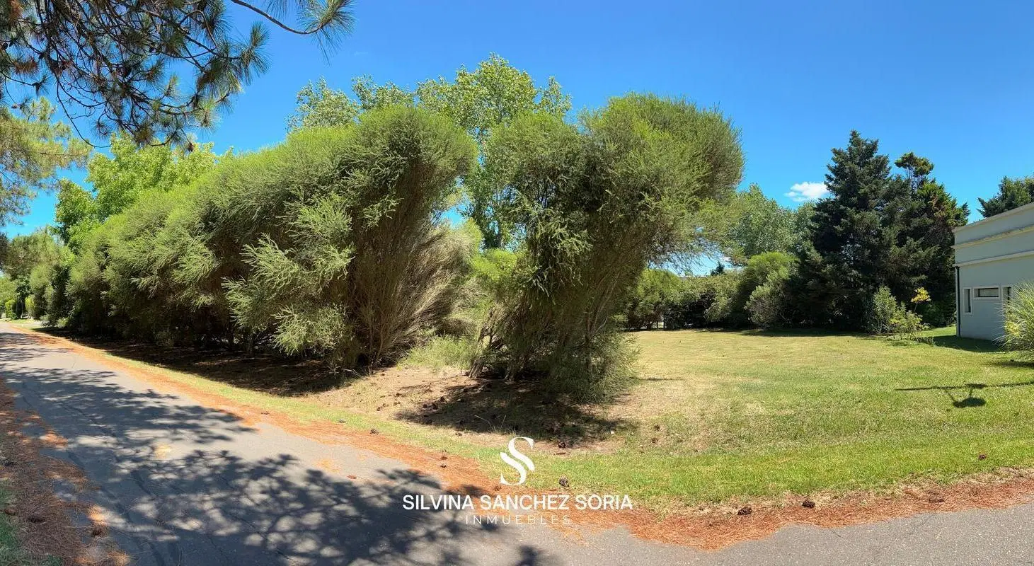 TERRENO EN VENTA 1050 M2, LOS CARDALES COUNTRY CLUB 5