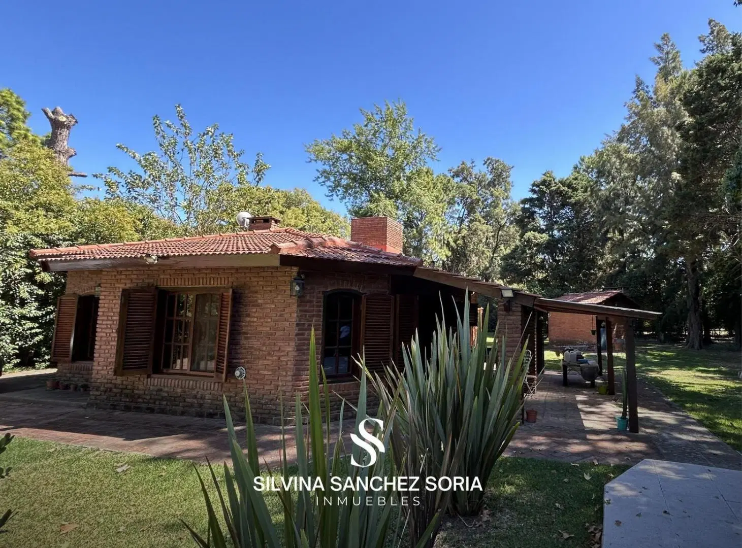 CASA EN VENTA 4 AMBIENTES EN BARRIO LOS QUINCHOS CLUB DE CAMPO 2