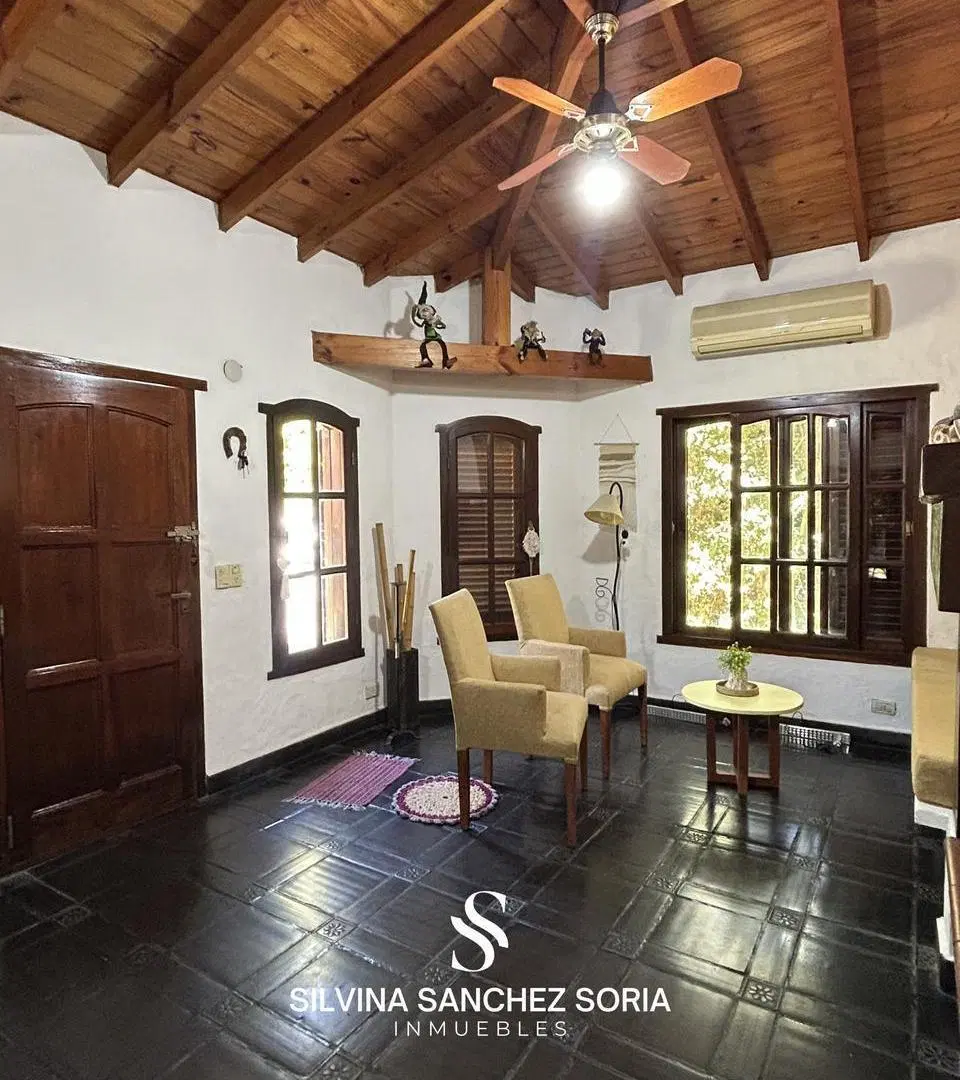 CASA EN VENTA 4 AMBIENTES EN BARRIO LOS QUINCHOS CLUB DE CAMPO 5