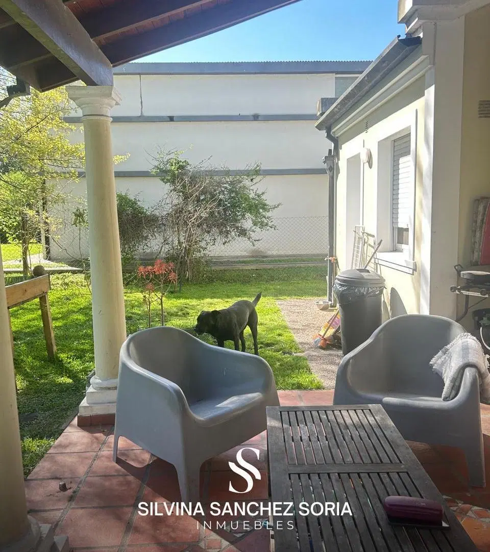 VENTA CASA  3 AMBIENTES LAS LOMADAS APTA CREDITO 3