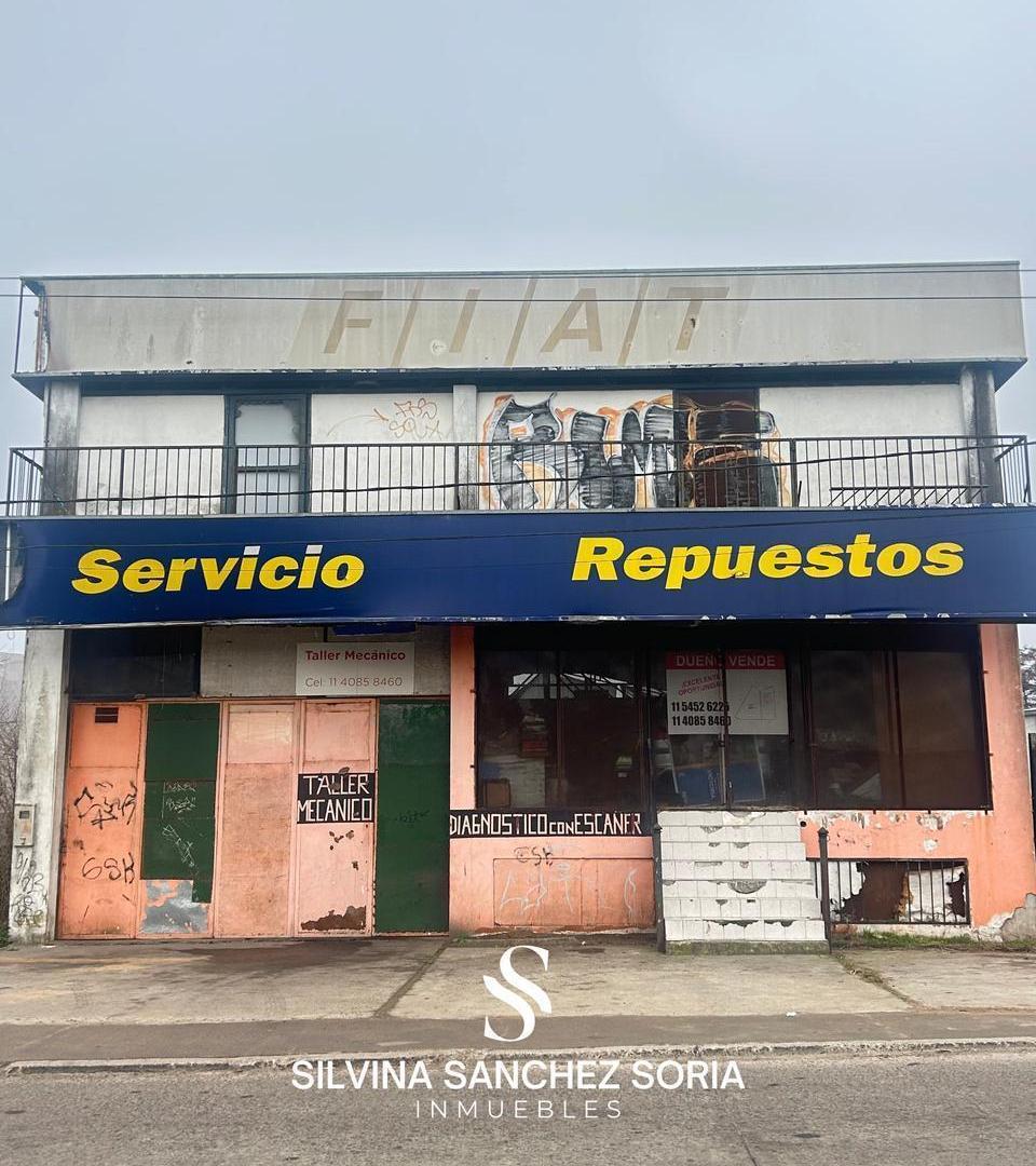 Foto de IMPORTANTE LOCAL / GALPÓN COMERCIAL EN COLECTORA PILAR, imagen 2