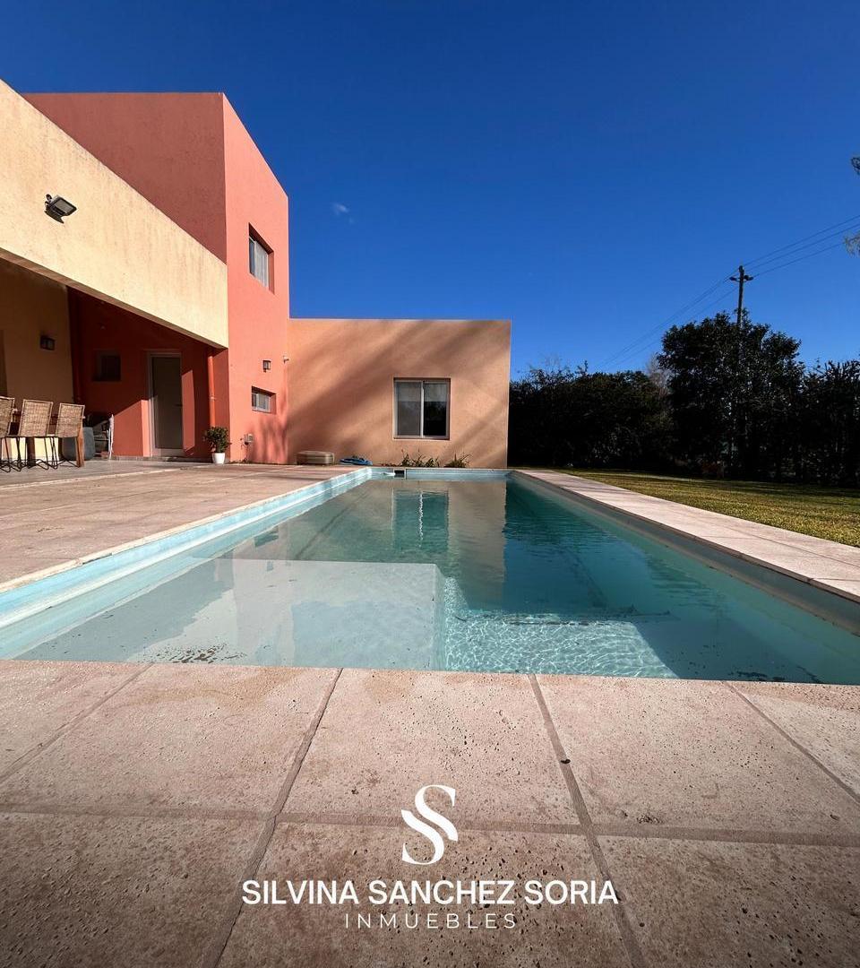 Foto de CASA EN VENTA 5 AMBIENTES EN EL BARRIO EL CARDAL, LOS CARDALES, imagen 1