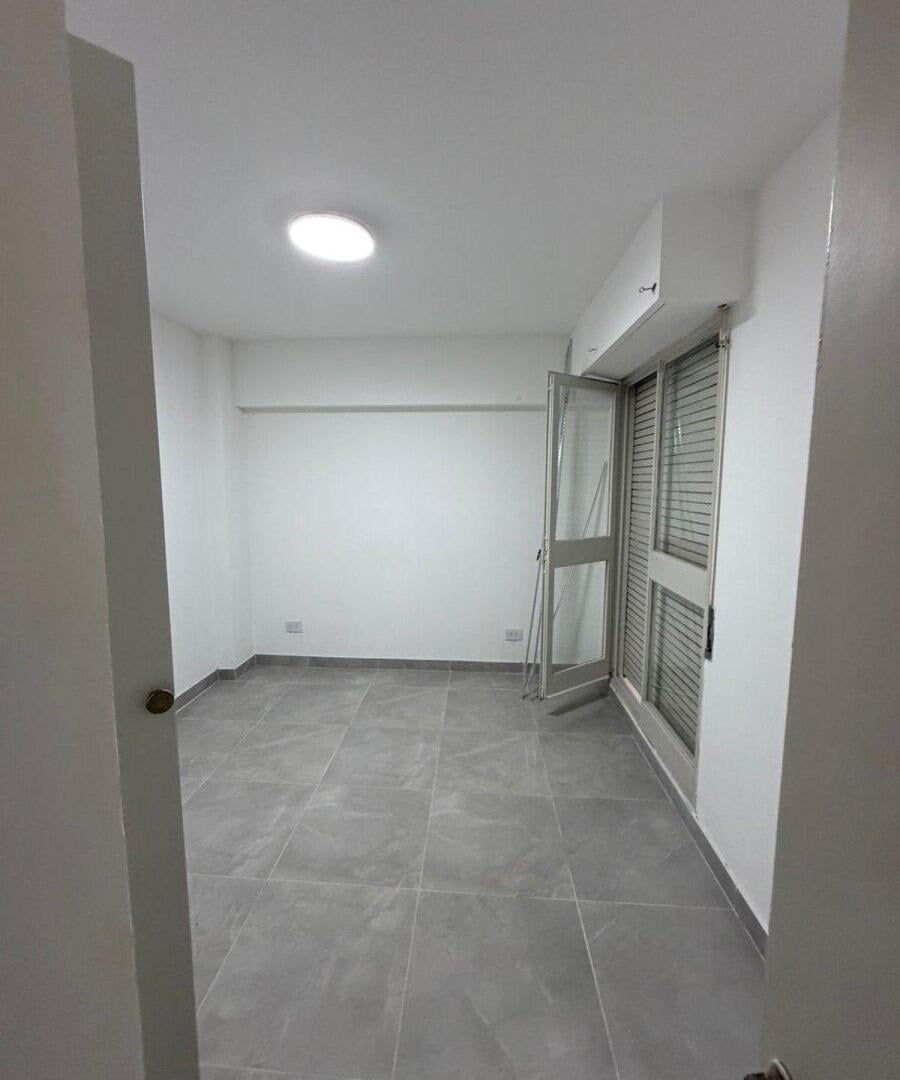 Foto de VENTA DEPARTAMENTO 1 DORMITORIO CON PATIO, imagen 1