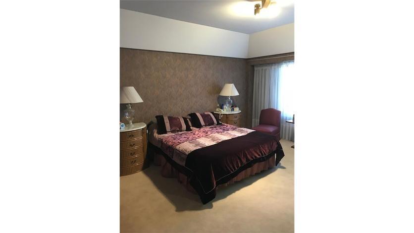 Oportunidad Excelente Piso de Categoría en Caballito con Tres Cocheras 2