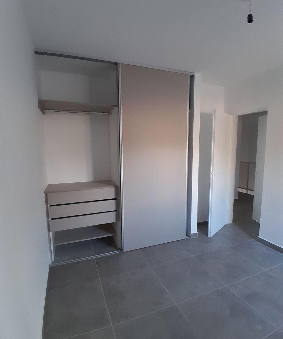 Foto de DUPLEX DE 2 DORMITORIOS EN HOUSING CUESTA COLORADA DE CATEGORIA!!!!, imagen 5