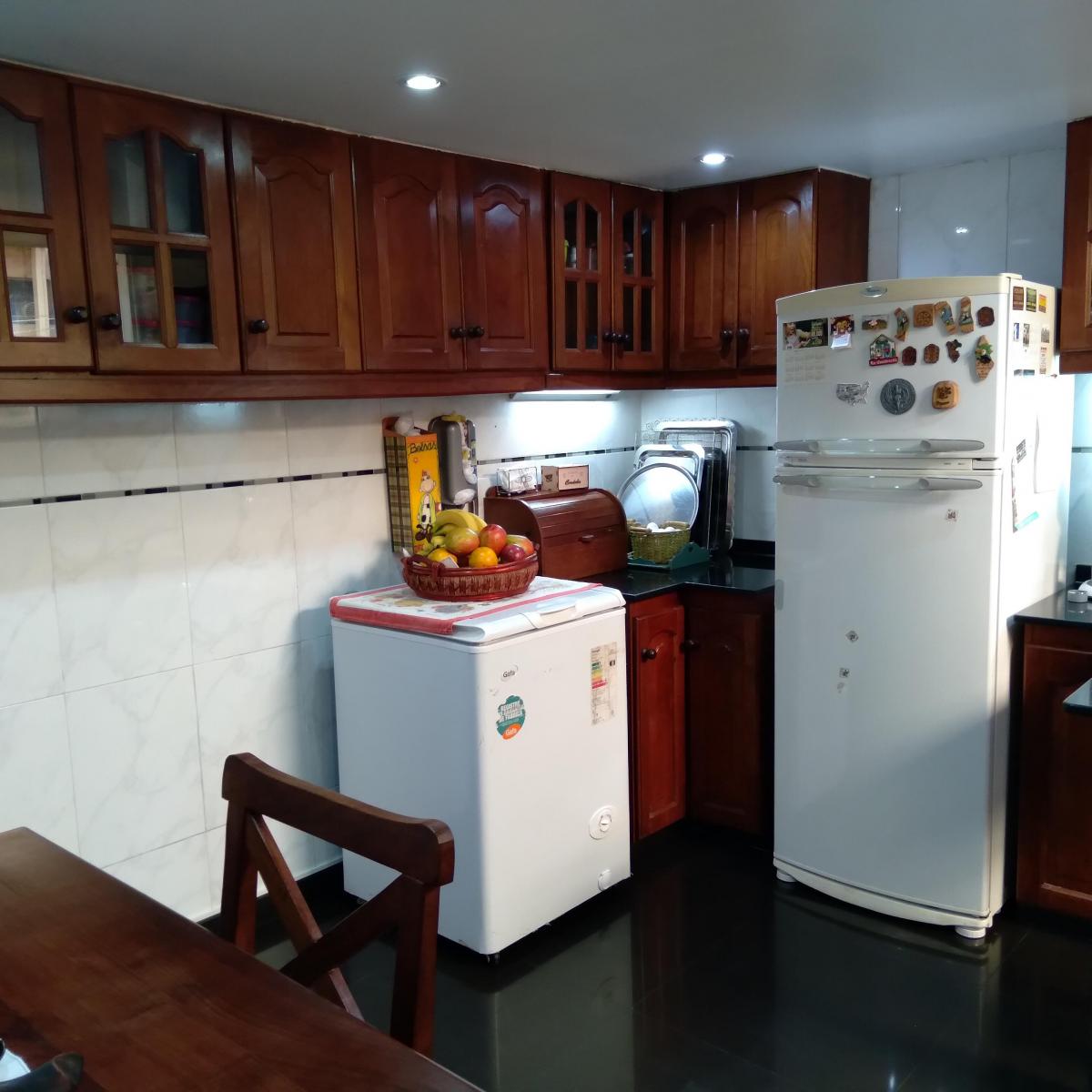 Dueño Vende 5