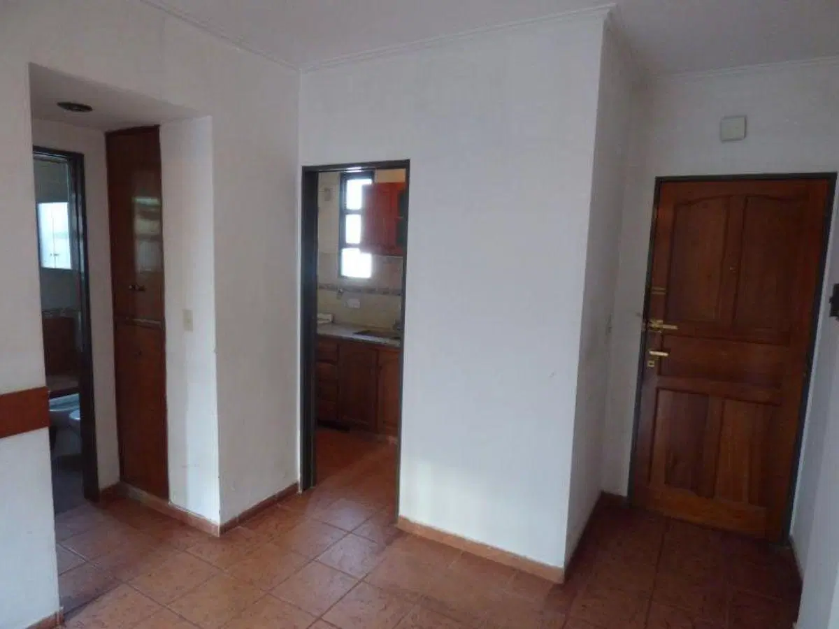Departamento de 50 m² construidos con 1 dormitorio en alquiler en La Plata 5