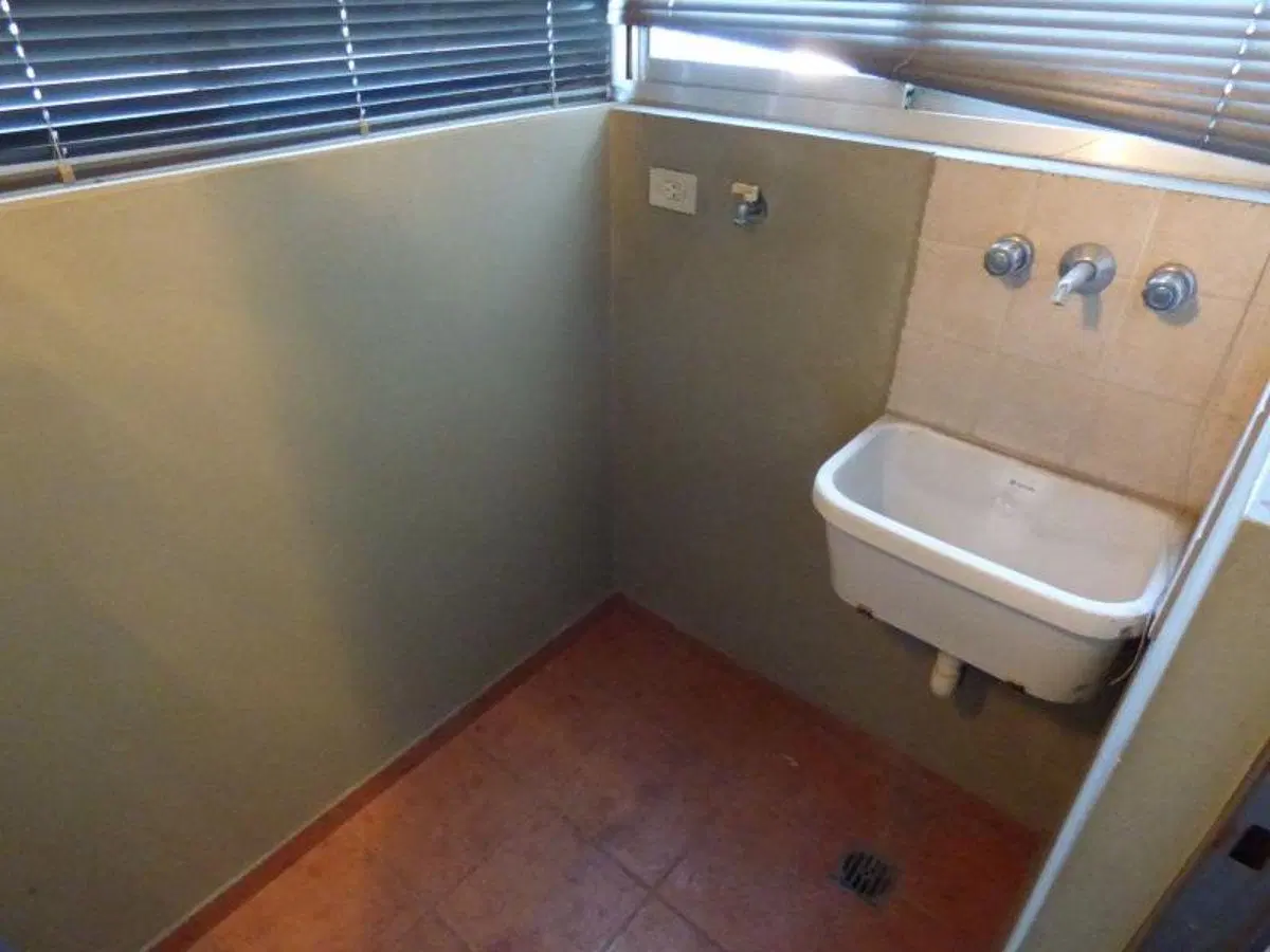 Departamento de 50 m² construidos con 1 dormitorio en alquiler en La Plata 4