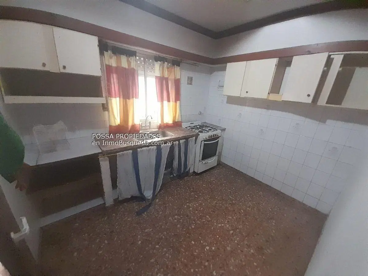 Casa de 600 m2 con 2 dormitorios en alquiler en Tolosa 1
