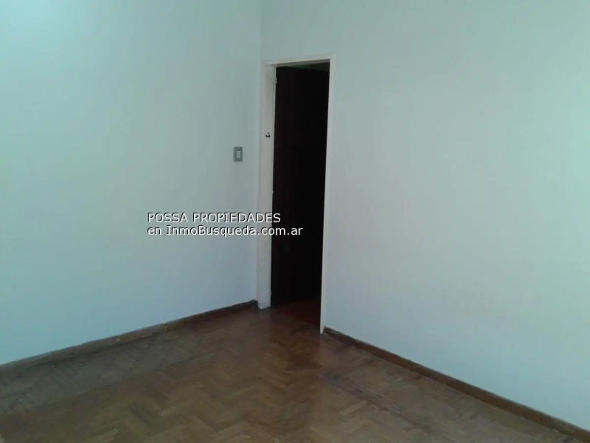 Departamento PB de 70 m² con 2 dormitorios en alquiler en La Plata 2