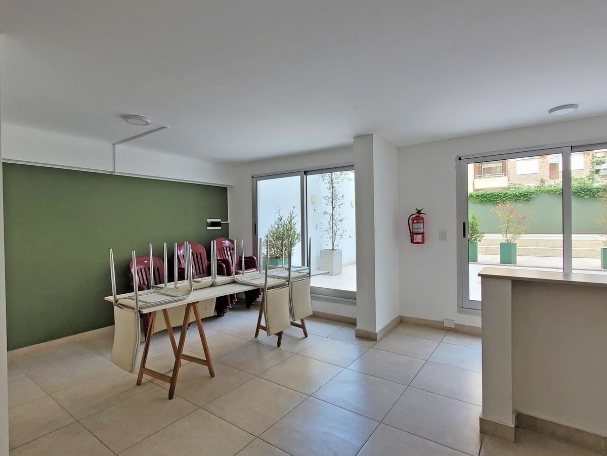 Amplio Loft 65m2 al frente en Wheelwright 1700 Centro Rio Amenities